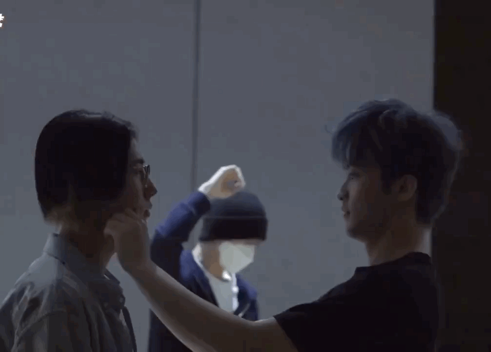 [잡담] 엔시티 런쥔 사랑니 뽑아서 부은 거 보고 웃는 마크ㅋㅋㅋㅋㅋㅋㅋㅋㅋㅋㅋㅋㅋ | 인스티즈