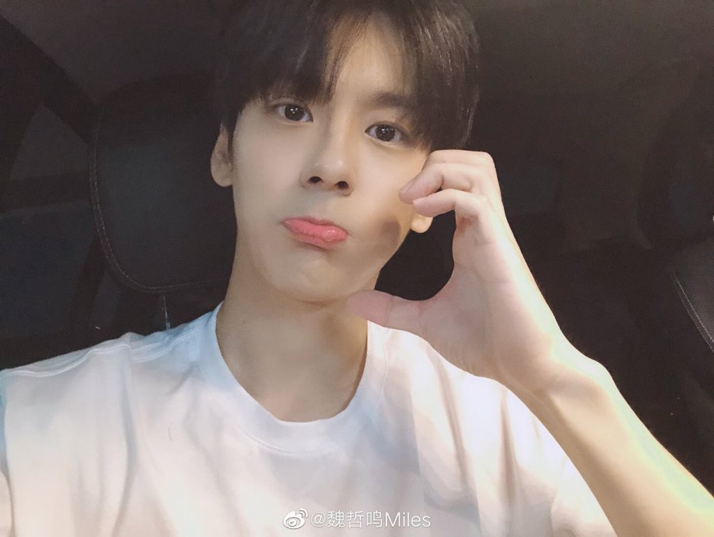 [잡담] 이분 누구셔..? | 인스티즈