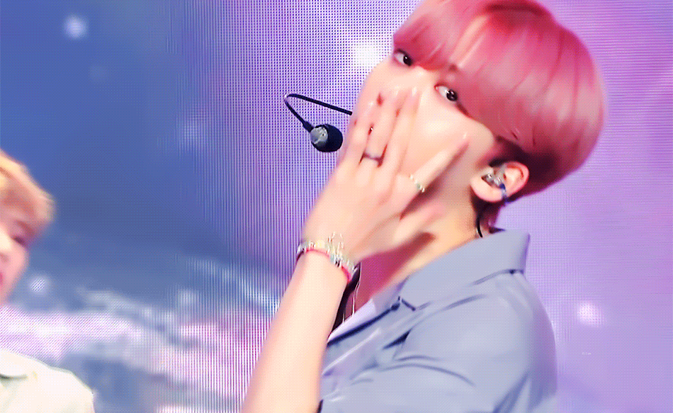 [잡담] 나는 아무래도 빨강계열 머리색 좋아하는 거 같아 | 인스티즈