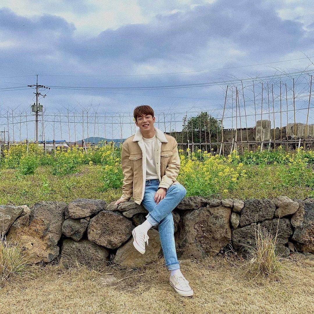 [잡담] 와어제일찍자거 이거 지금봄 | 인스티즈