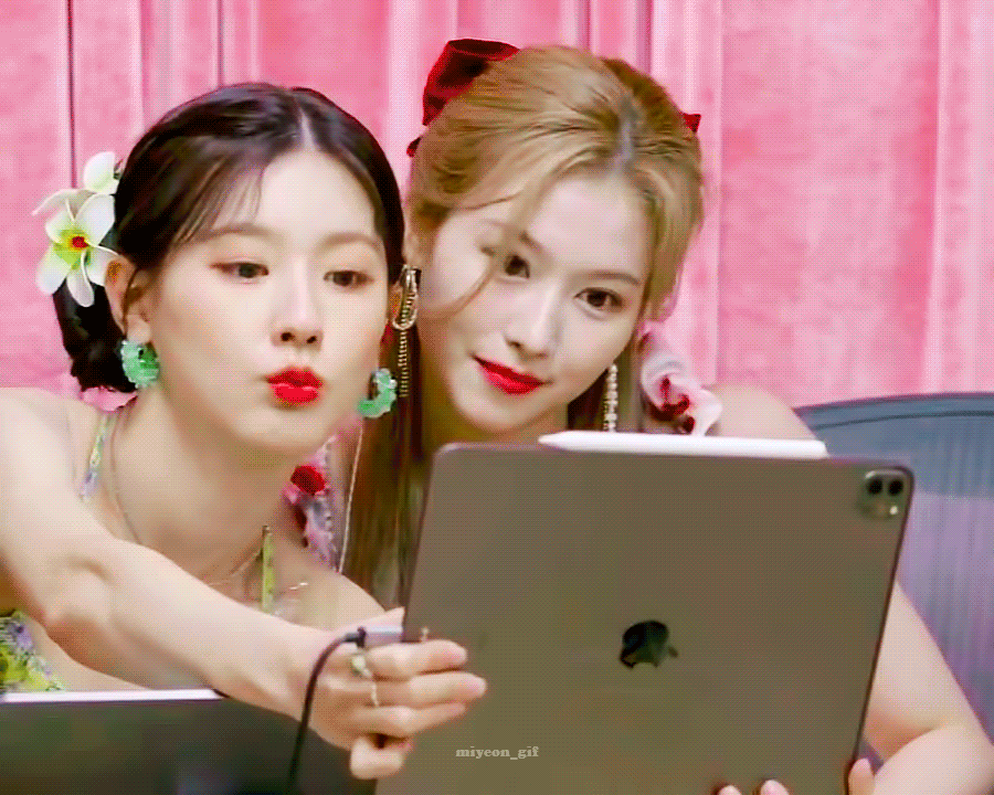 [잡담] 미연 사나 얼굴합이 너무 좋아.. | 인스티즈