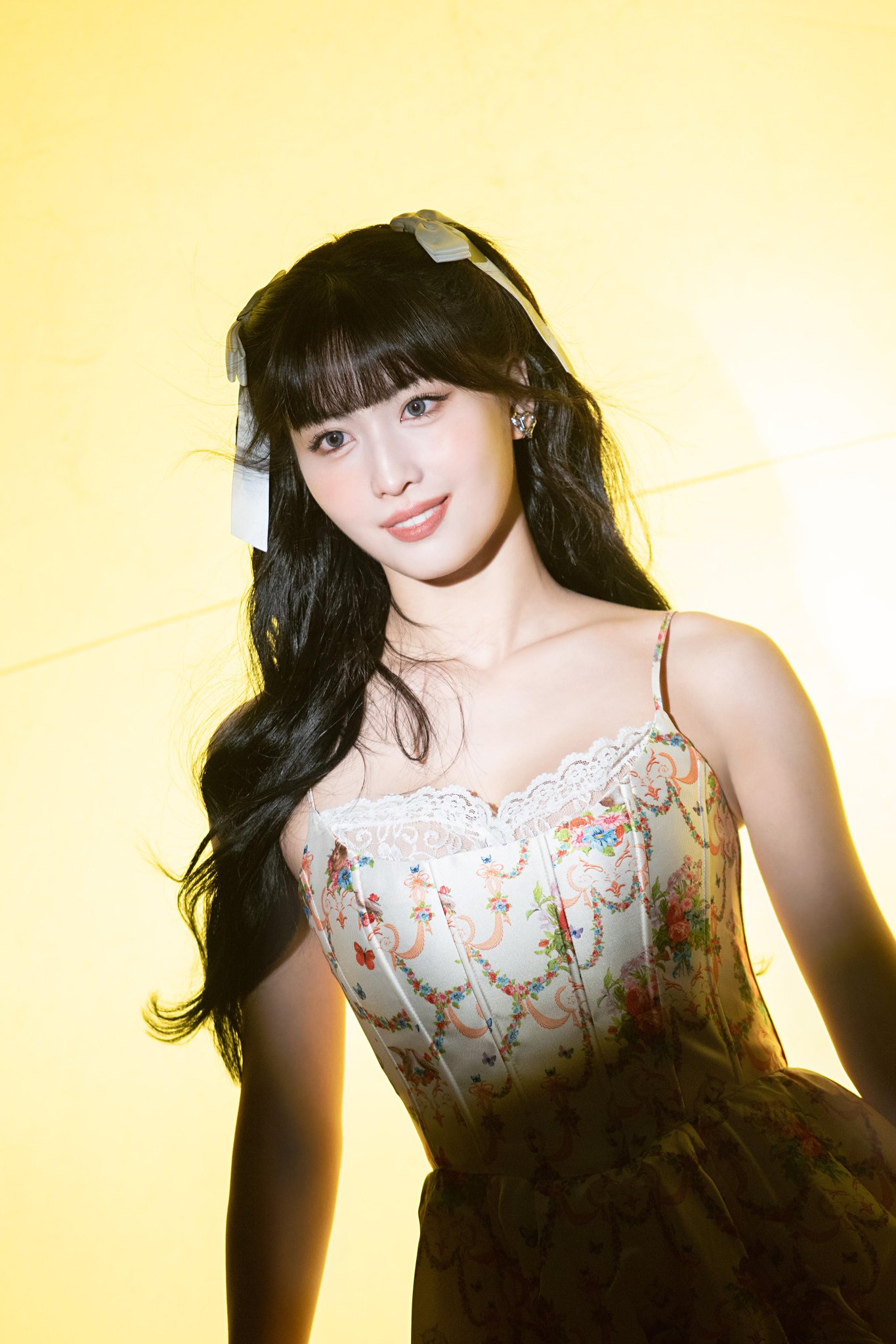 [잡담] 모모 비하인드 컷 비주얼 봐 바비인형인가 | 인스티즈