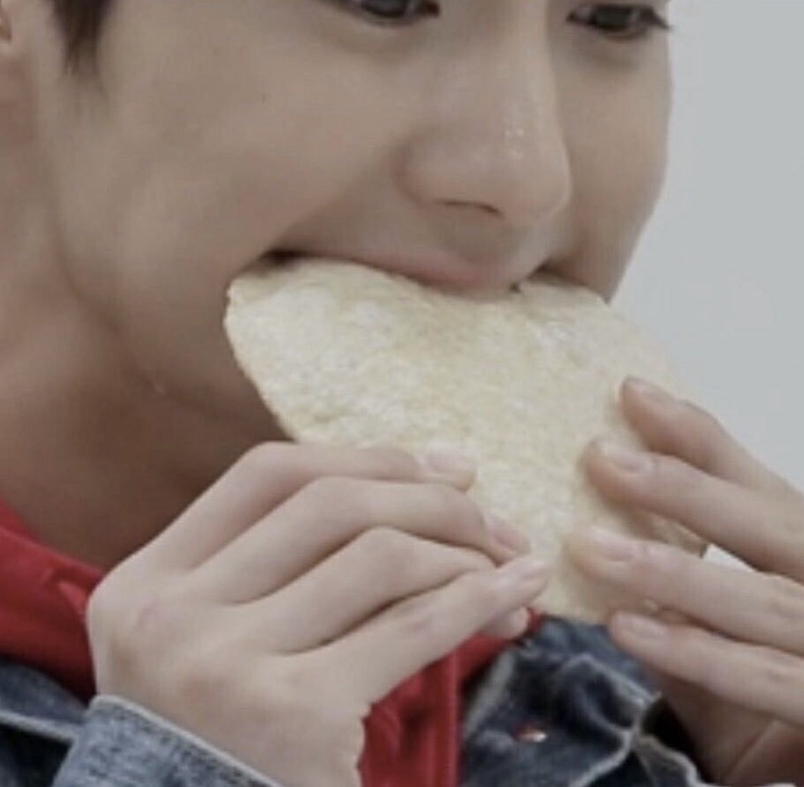 [잡담] 이재현 한입 | 인스티즈