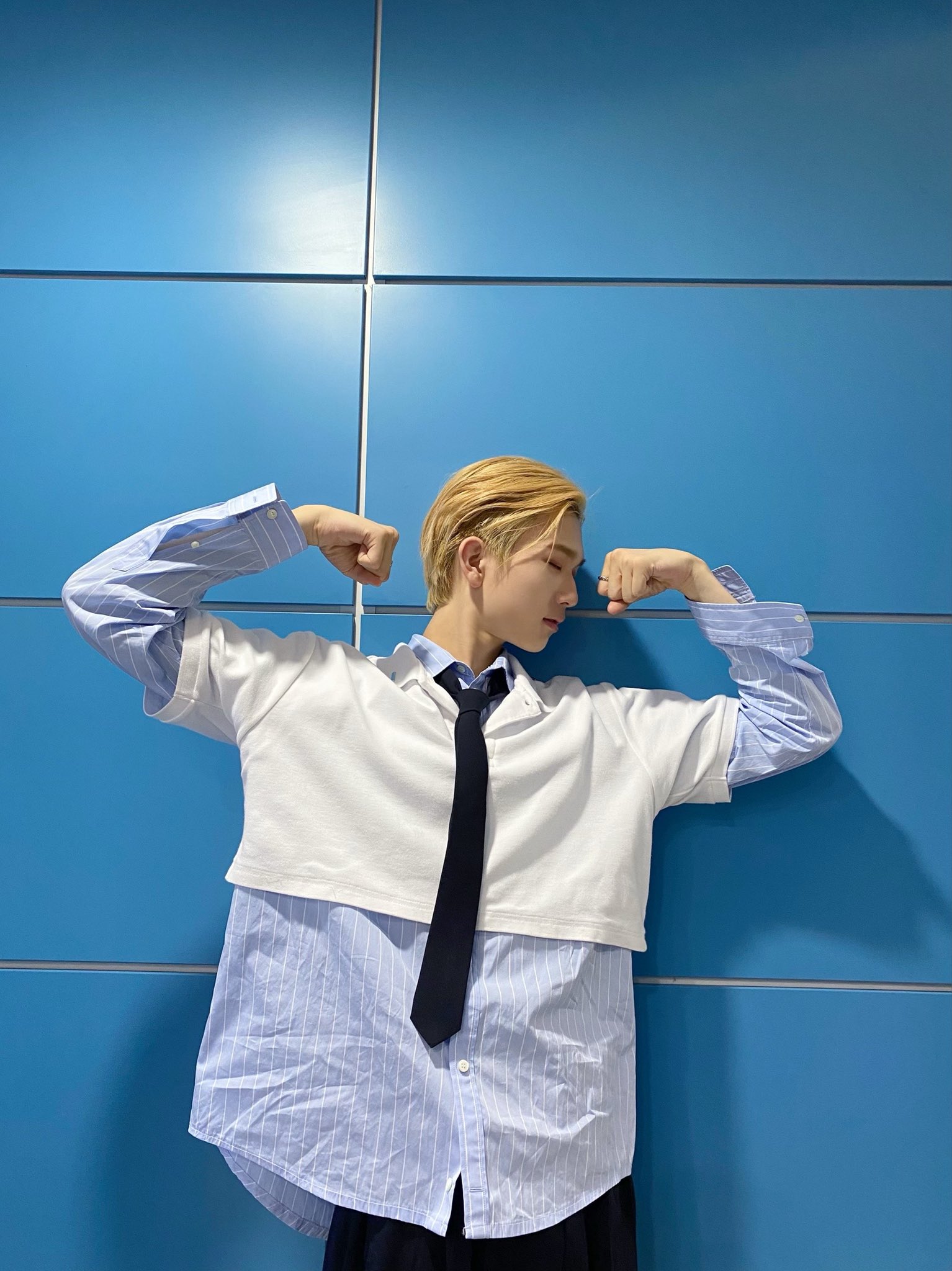 [잡담] 이제 데뷔 10일차된 우리 아기 얼굴 자랑 좀 해도 될까 | 인스티즈