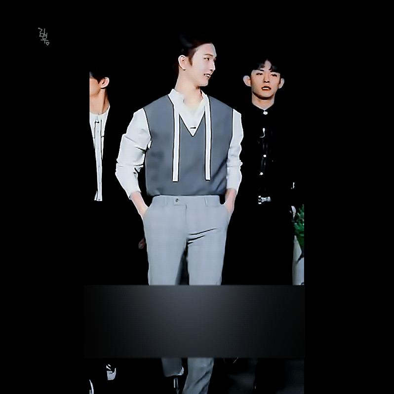 [잡담] 이제 데뷔 10일차된 우리 아기 얼굴 자랑 좀 해도 될까 | 인스티즈