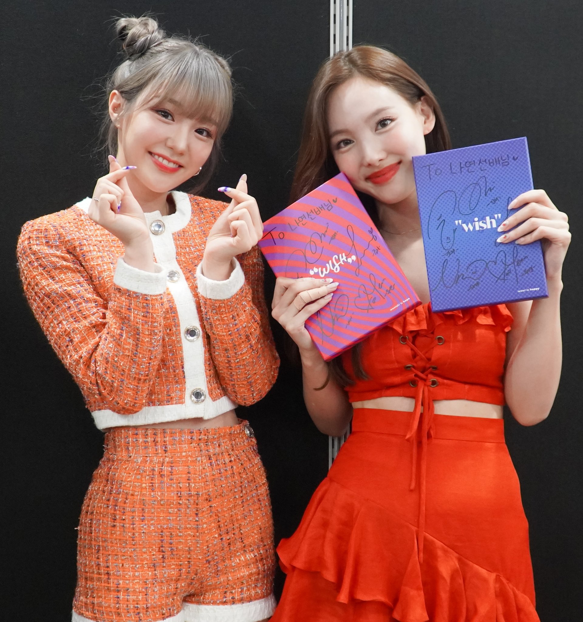 [잡담] 우연 쯔위, 나나 나연 사진 찍었는데 비주얼 최고야.. | 인스티즈