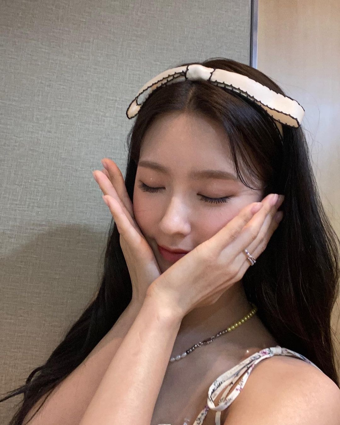 [잡담] 아이들 미연 인스타그램 업데이트💚 | 인스티즈