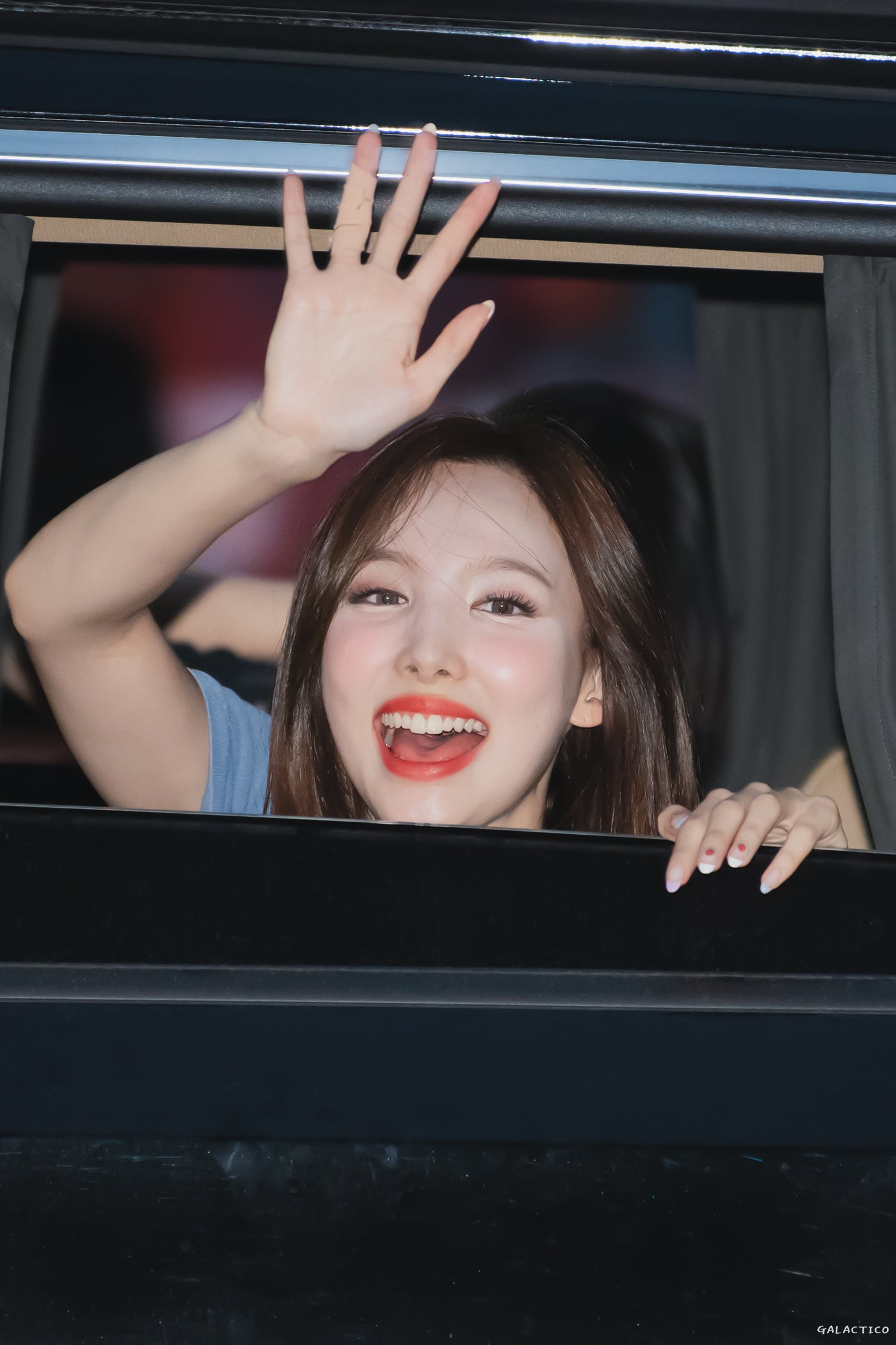 [잡담] 트와이스 나연 엠카 어제 무대 걍 레전드였음 역대급임 | 인스티즈