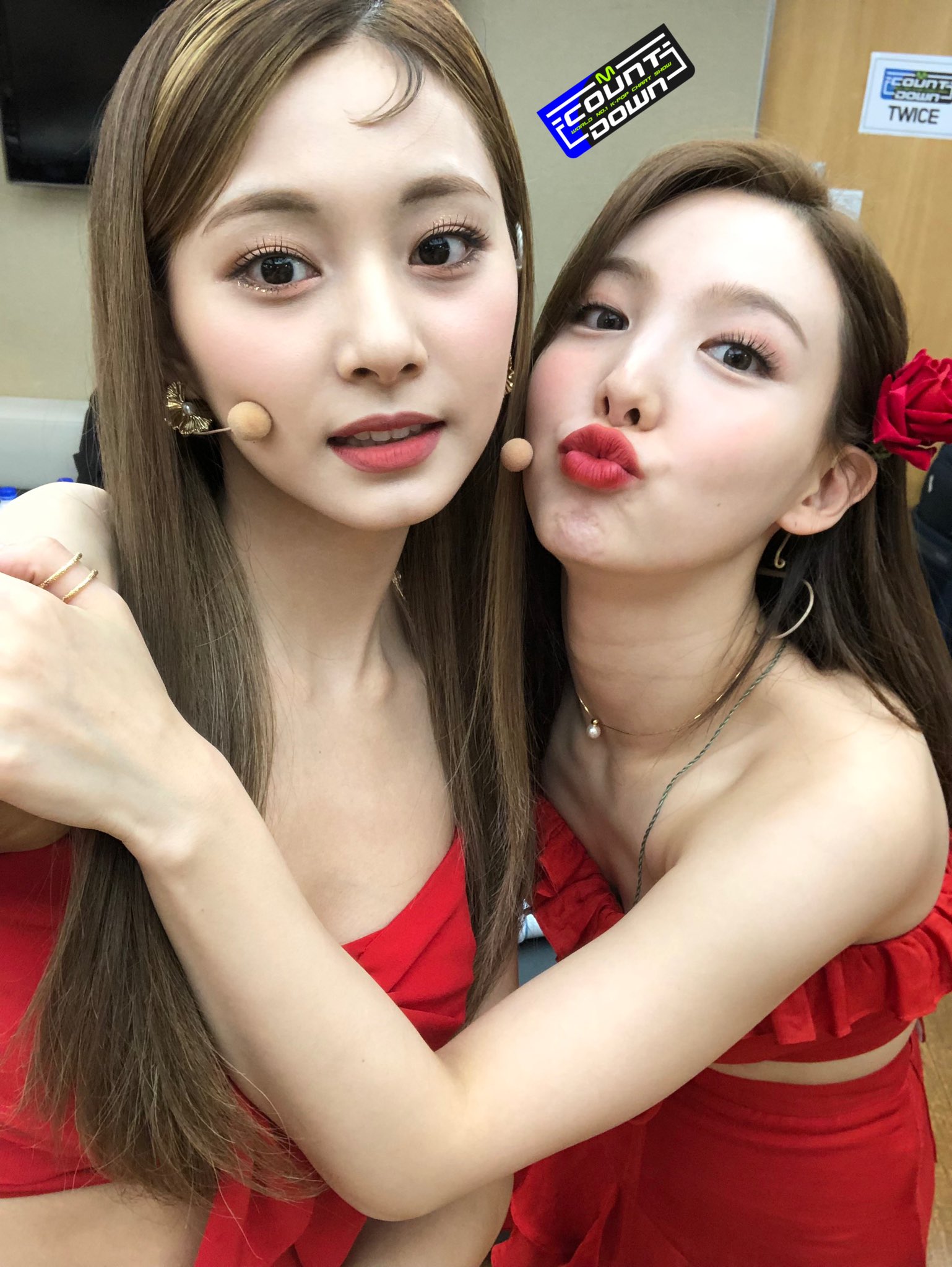 [잡담] 트와이스 나연 엠카 어제 무대 걍 레전드였음 역대급임 | 인스티즈