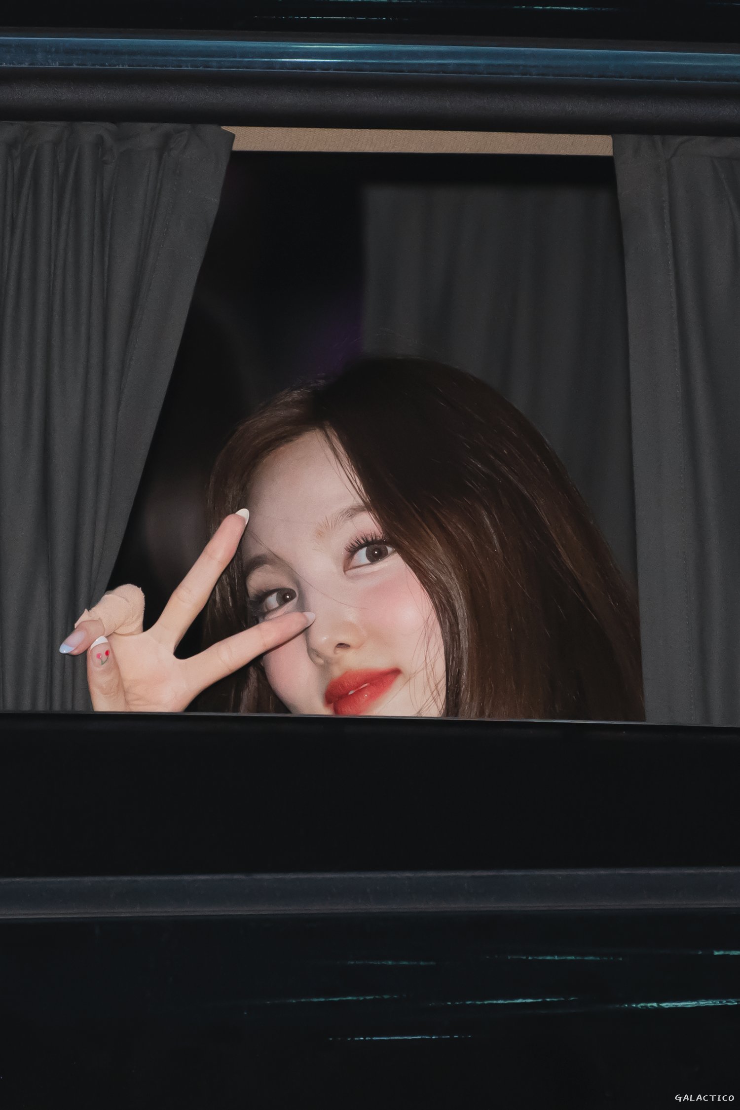 [잡담] 트와이스 나연 엠카 어제 무대 걍 레전드였음 역대급임 | 인스티즈