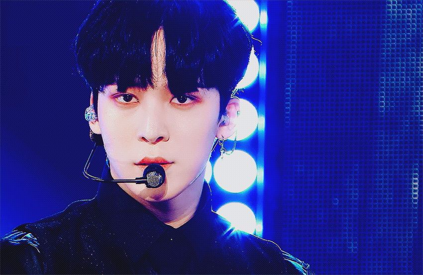 [잡담] 평소엔 둥그르한데 무대에서만 날카로워지는 거 신기해 | 인스티즈