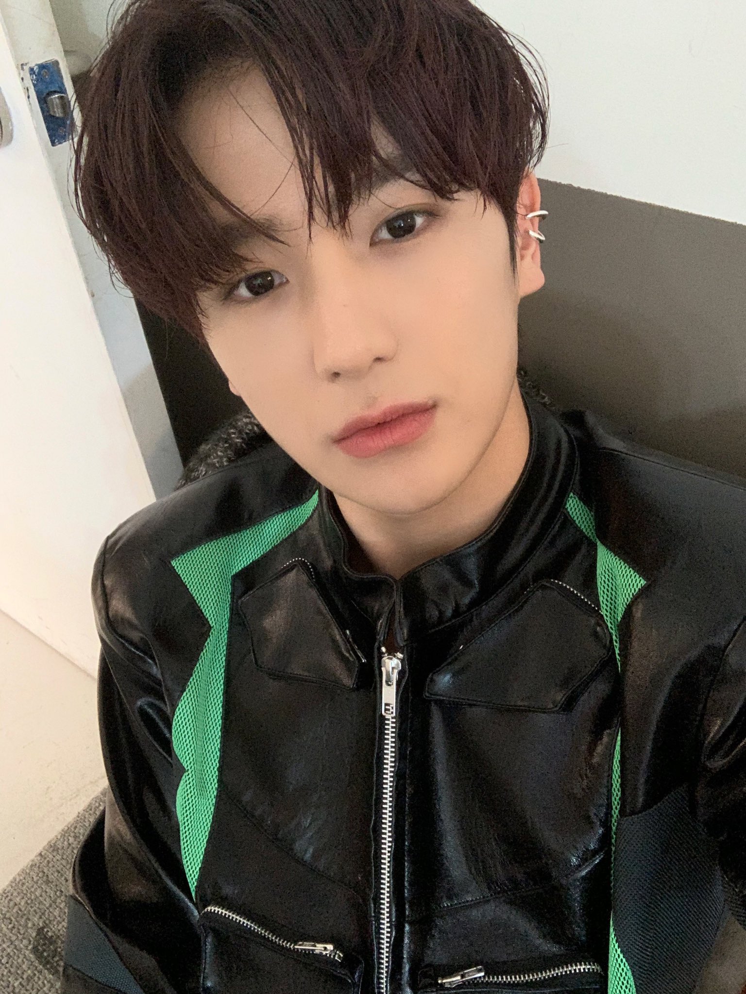 [잡담] 이재현 얼굴이나 보고가렴 | 인스티즈