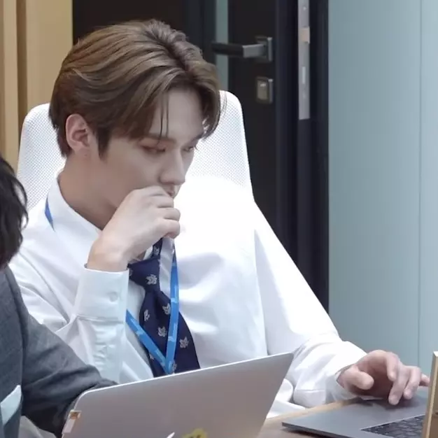 랜짠하자고 꼬셔 | 인스티즈