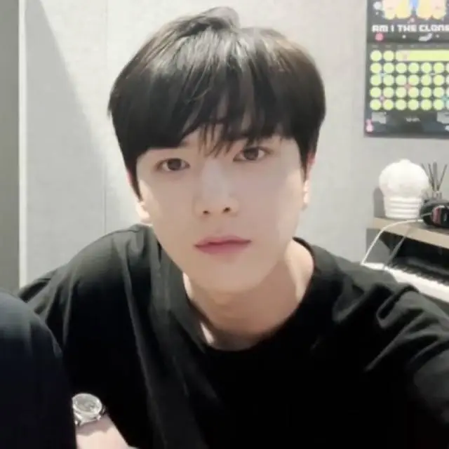 왼팔 김영훈 | 인스티즈