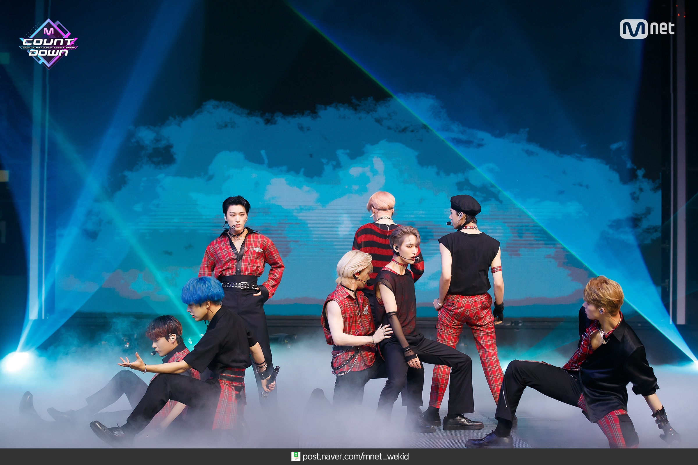 [잡담] 에이티즈 캐캐체 ❤🖤 | 인스티즈