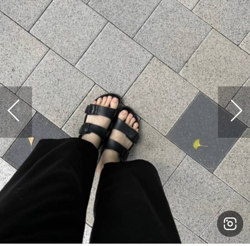 익들 나 샌들 무슨 색 살까~!~?! | 인스티즈