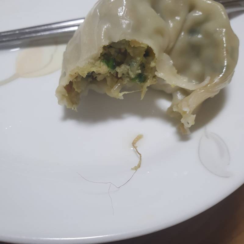 이거 숙주 뿌리로 보여? (만두사진) | 인스티즈