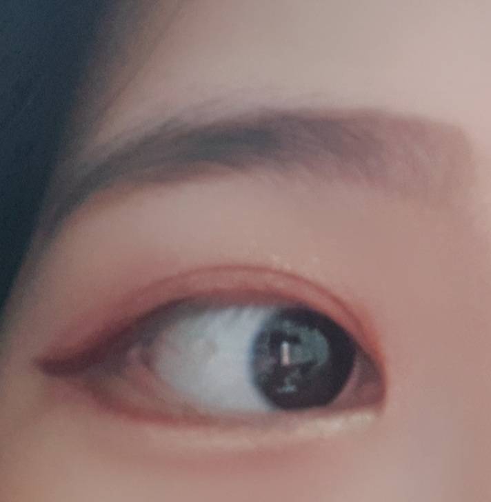 얘들아 나 눈 이상해?? | 인스티즈