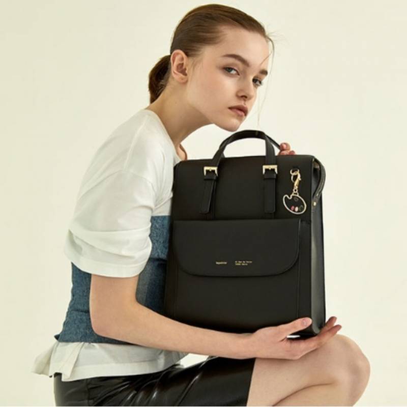 내가 동생 생일이라서 가방사줬는데 동생 담임쌤이 금지했다는데 이거 전화해서 따져도 돼? | 인스티즈