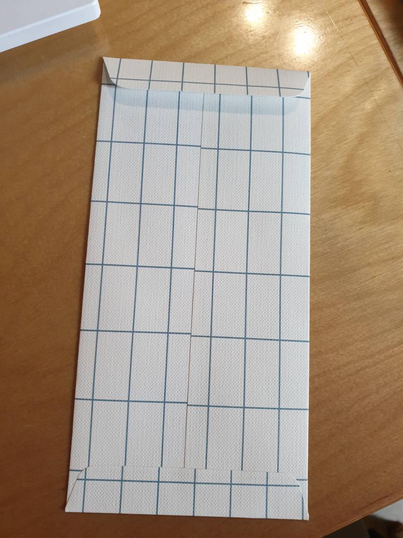 돈 여기다 넣어도 되겠지...?? | 인스티즈