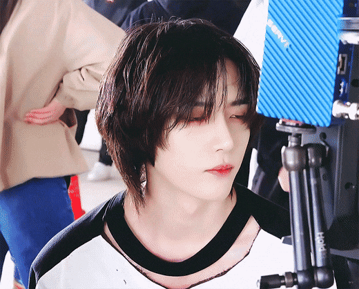 [잡담] 투바투는 ㄹㅇ 비주얼이 사기야 애들 다 잘생김 | 인스티즈