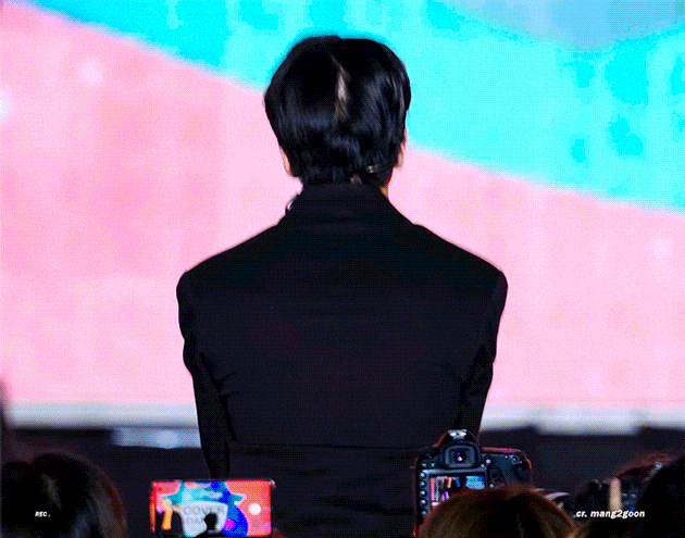 [잡담] 삼단분리 짤 볼때마다̊̈ 개웃기네.. | 인스티즈