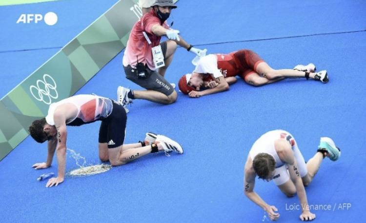 와 선수들 수질 안 좋아서 토하는거봐.. | 인스티즈