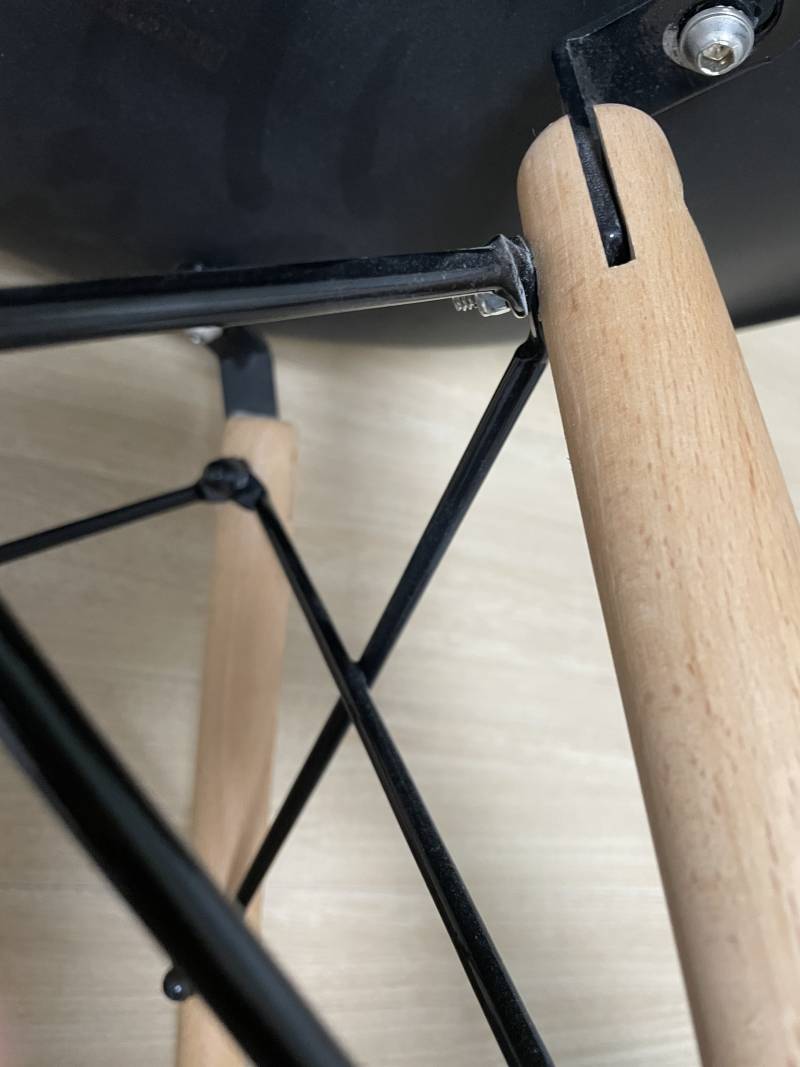 이런 의자 어떻게 조여???ㅠㅠ | 인스티즈