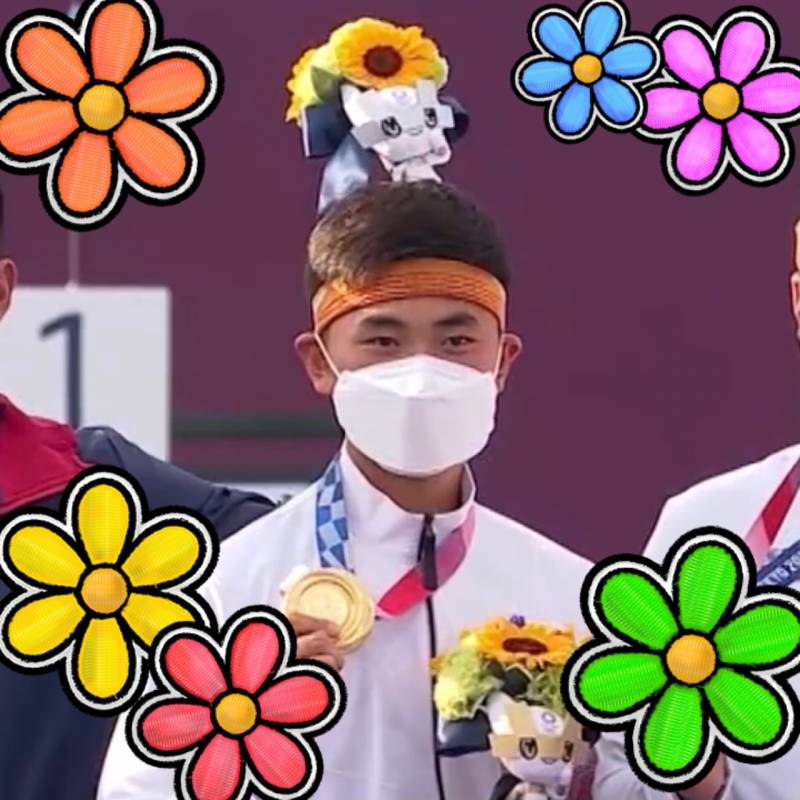 제덕이 머리에 꽃 피워주는 대만 선수 | 인스티즈