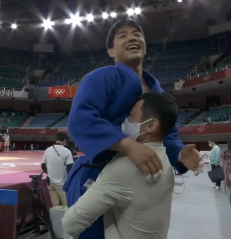 안창림 선수 드디어 웃네ㅠㅠㅠㅠㅠㅠㅠㅠㅠㅠㅠ | 인스티즈