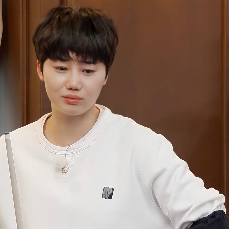 올림픽플에 살짝 끼얹어서 멋쁨쩌는 온아언니봐줘 | 인스티즈