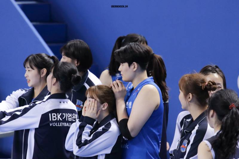 김희진 선수랑 김해빈 선수 귀여움 모먼트ㅠㅠㅠ💕 | 인스티즈