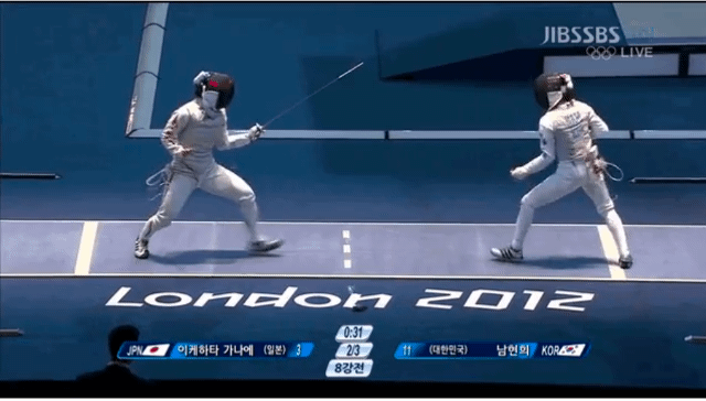 박진감 넘치는 펜싱 경기 | 인스티즈