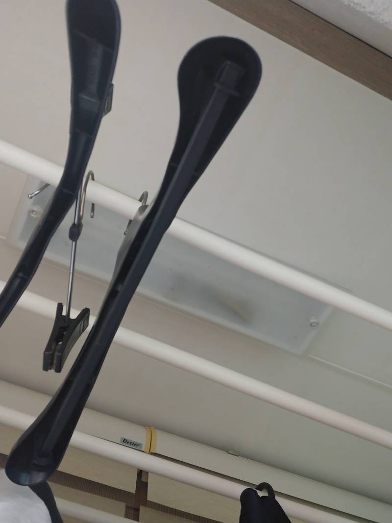 익들아ㅠㅠ 전등 안에 뭐가 있는데 뭘까 도와줘 ㅠㅠ | 인스티즈