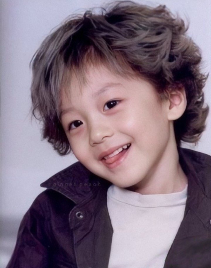 [잡담] 너무 귀엽다 아기 차니 | 인스티즈