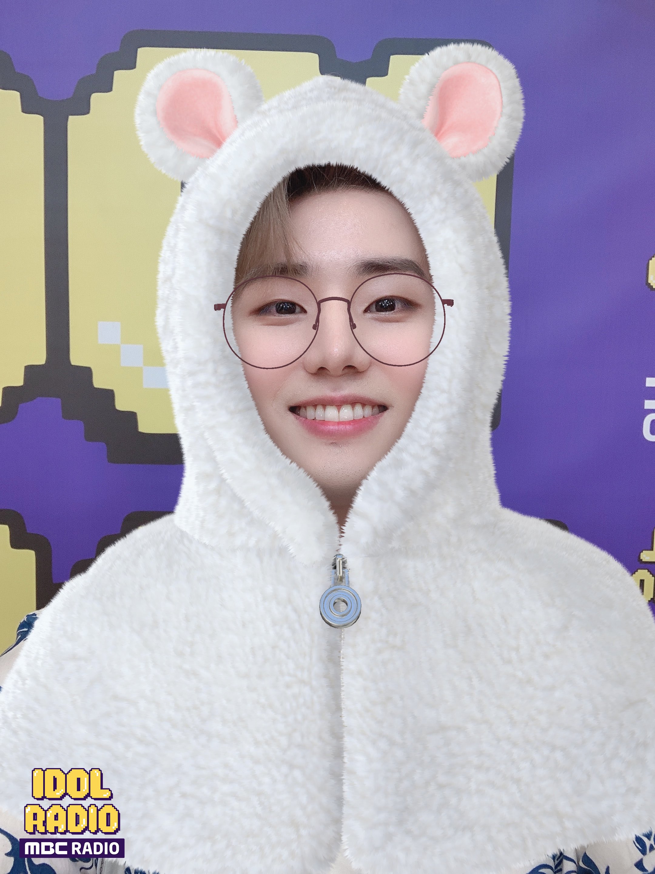 [잡담] 삐롱이 이 셀카 너무 사랑스라우ㅏ.... | 인스티즈