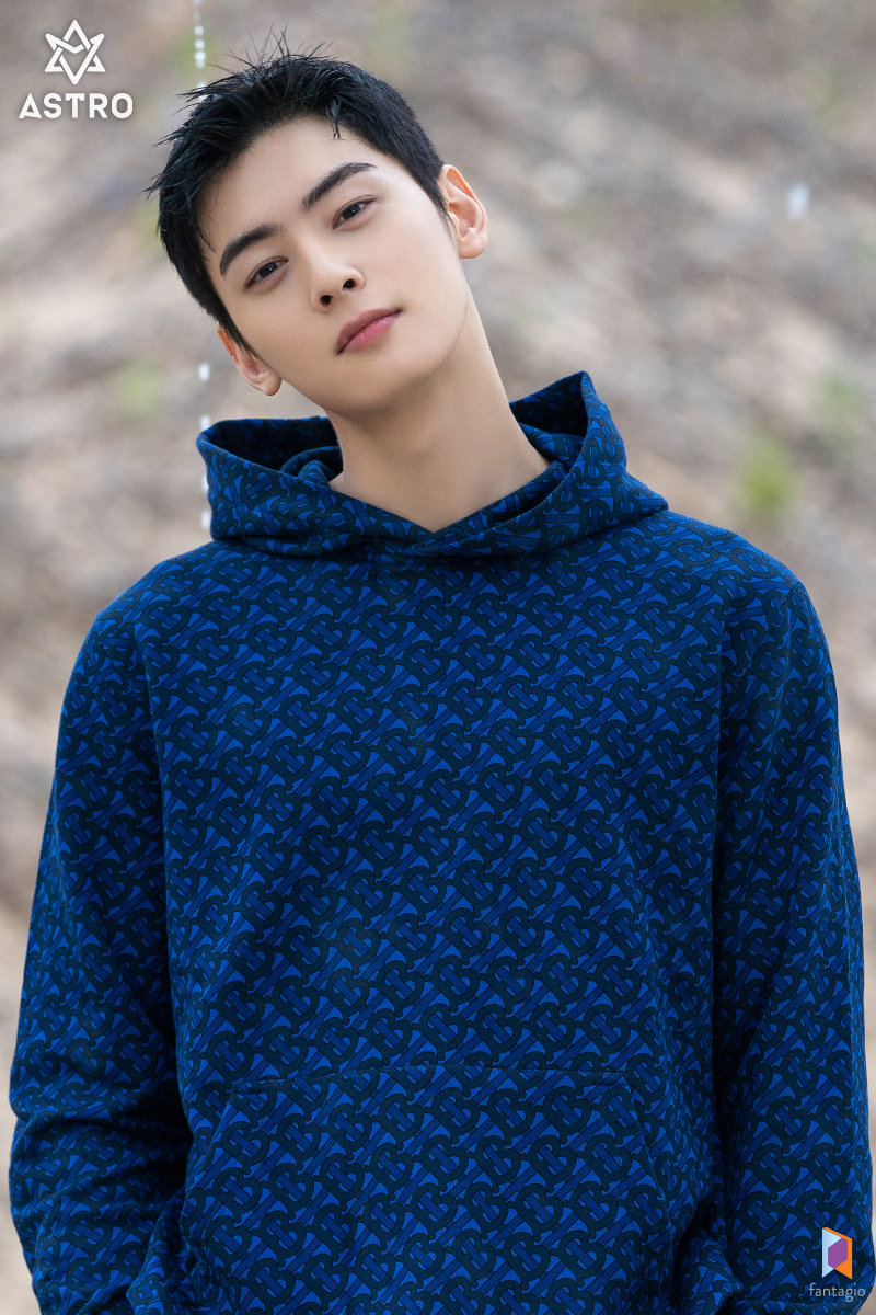 [잡담] 사실 내가 사람이 아니라 cg를 좋아하고 있던게 아닐까 | 인스티즈