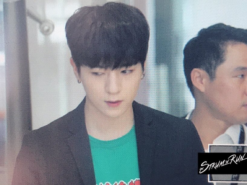 [잡담] 이 날 박성진 너무 잘생겼어 | 인스티즈