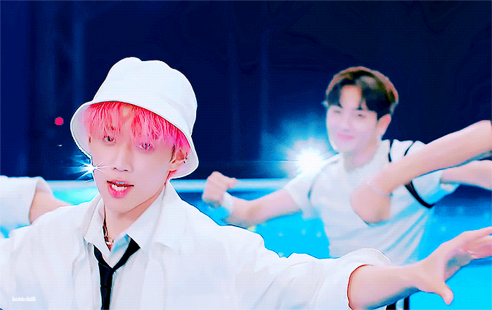 [잡담] 김선우 춤출때 표정 너무 잘함,,, | 인스티즈