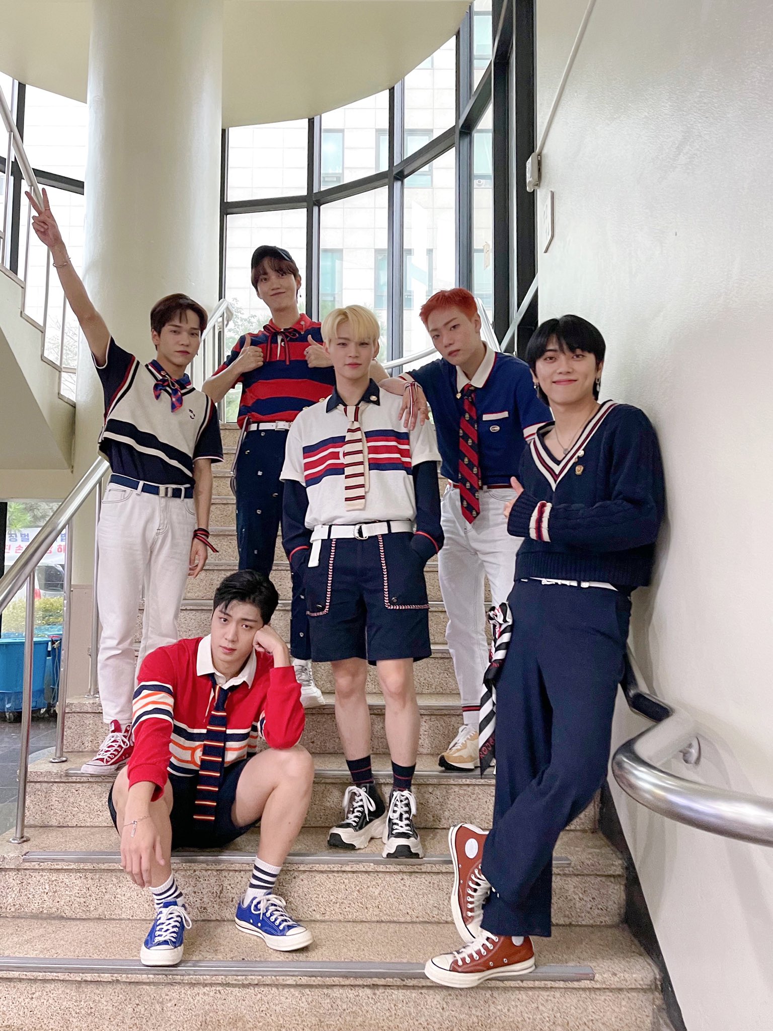 [잡담] 온앤오프 여름 쏙 코디 모아두니 짱귀엽네 | 인스티즈