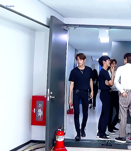 [잡담] 이재현은 얼굴도 얼굴인데 ... 😇 | 인스티즈