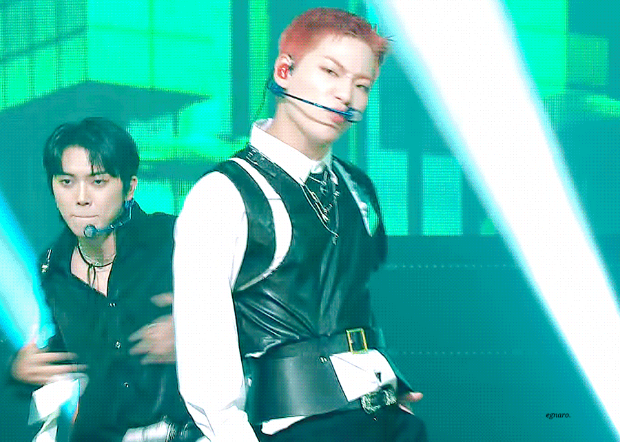 [잡담] 오늘 온앤오프 코디 진짜 변태다.. | 인스티즈