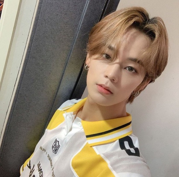 [잡담] 나 주환이 이 셀카 너무 좋아… | 인스티즈