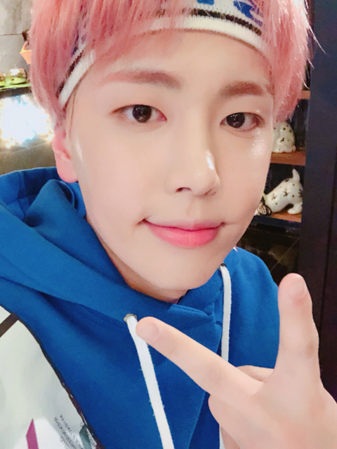 [잡담] 이재윤 헤어밴드 | 인스티즈