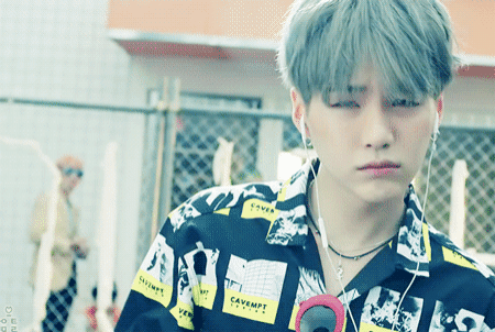 [잡담] 빅히트 윤석준 이사가 말하는 방탄 화양연화 컨셉을 정한 후 가장 먼저 떠오른 멤버 | 인스티즈