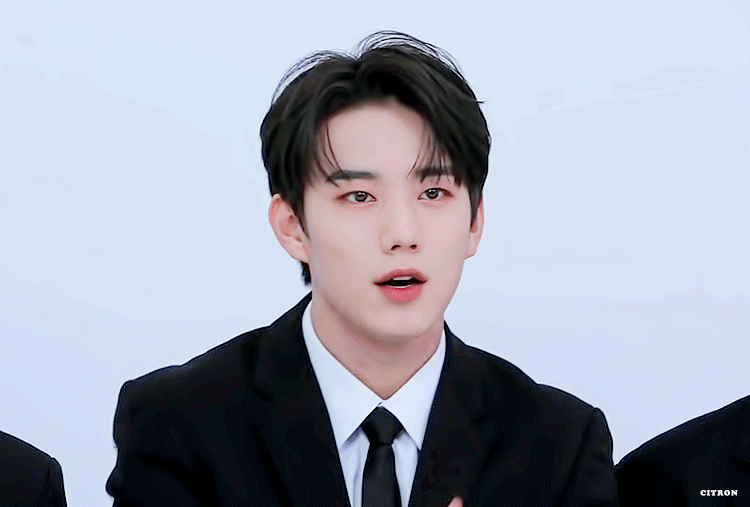 [잡담] 신인중에 제일 잘생겼고 실력도 좋은 남돌 | 인스티즈