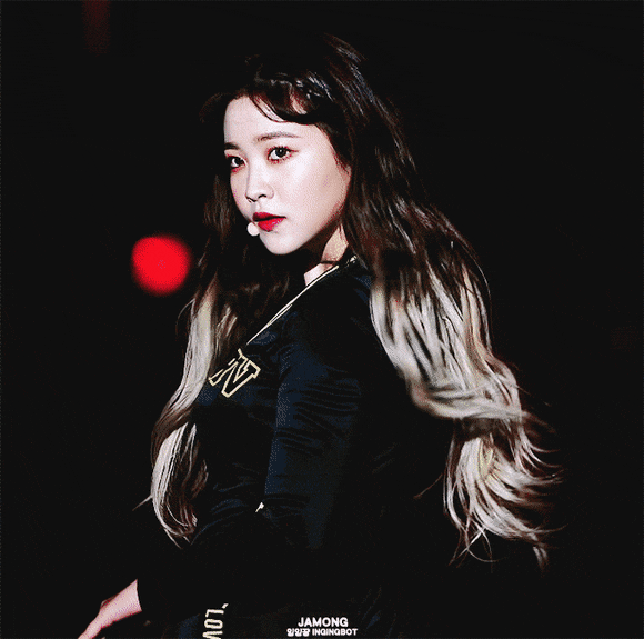 [잡담] 예리 투톤헤어 사랑하는 사람🖐 | 인스티즈