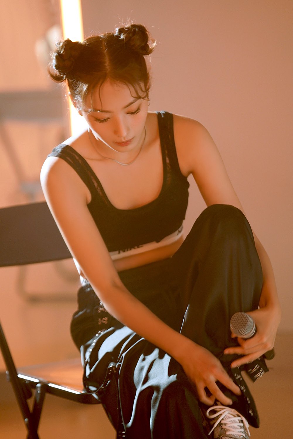 [잡담] 제왑 신인여돌 핑크바지 걔 04년생이야....... | 인스티즈