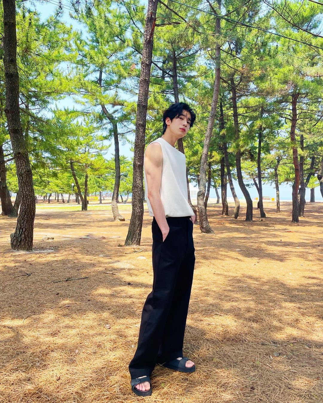 [잡담] 새삼 피지컬 잘났다 | 인스티즈