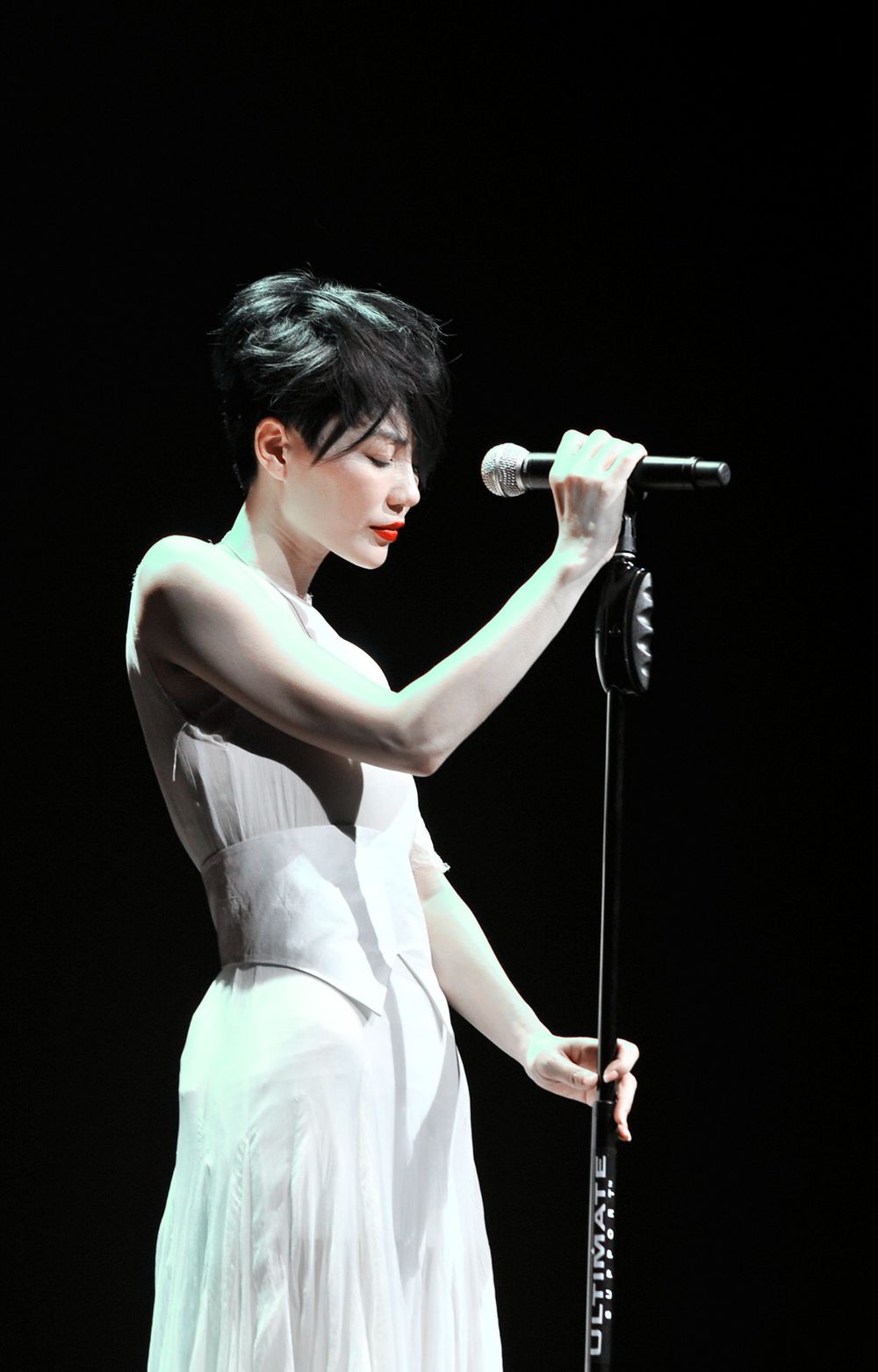 [잡담] 내가 젤 조아하는 가수이자 배우언니. ㅠㅠㅠㅠ | 인스티즈